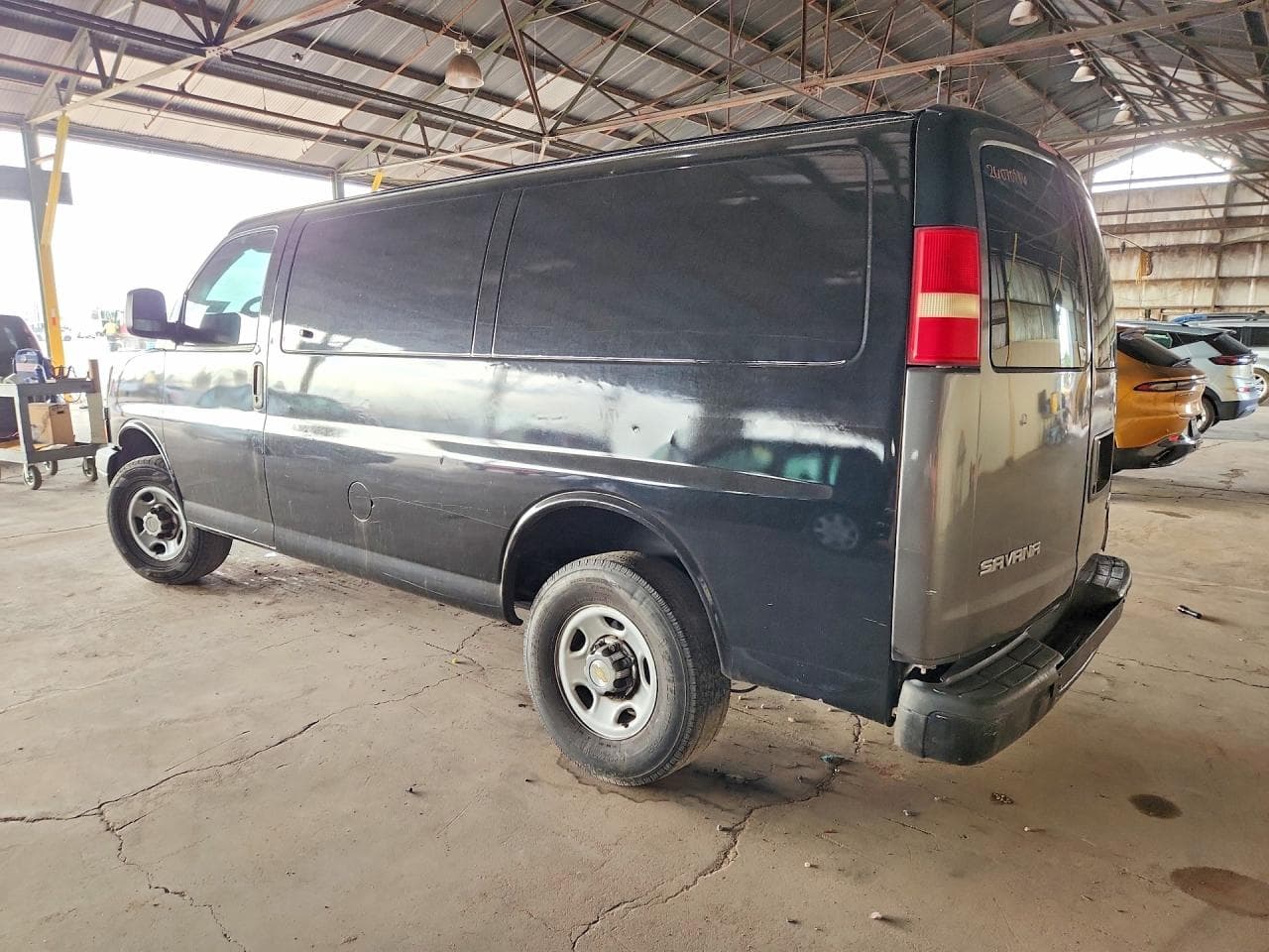 2015 Chevrolet Express G2500 - foto 2