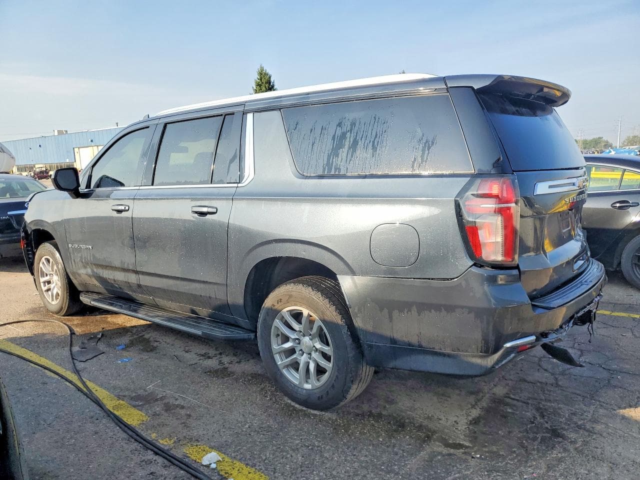 2021 Chevrolet Suburban C1500 Lt - foto 2