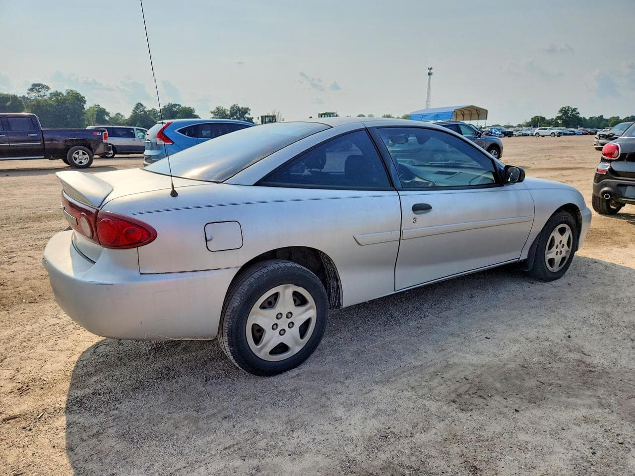 2004 Chevy Cavalier - foto 3