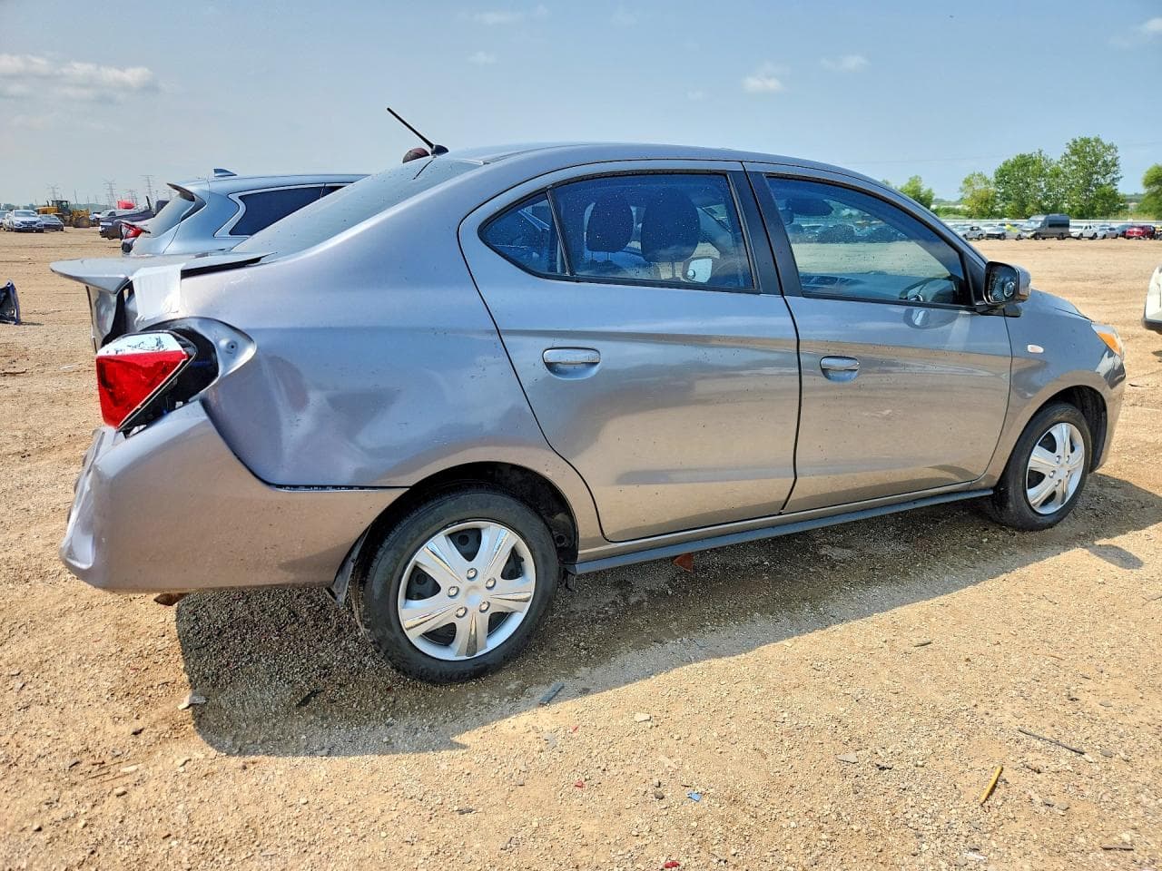 2022 Mitsubishi Mirage G4 Es - foto 3