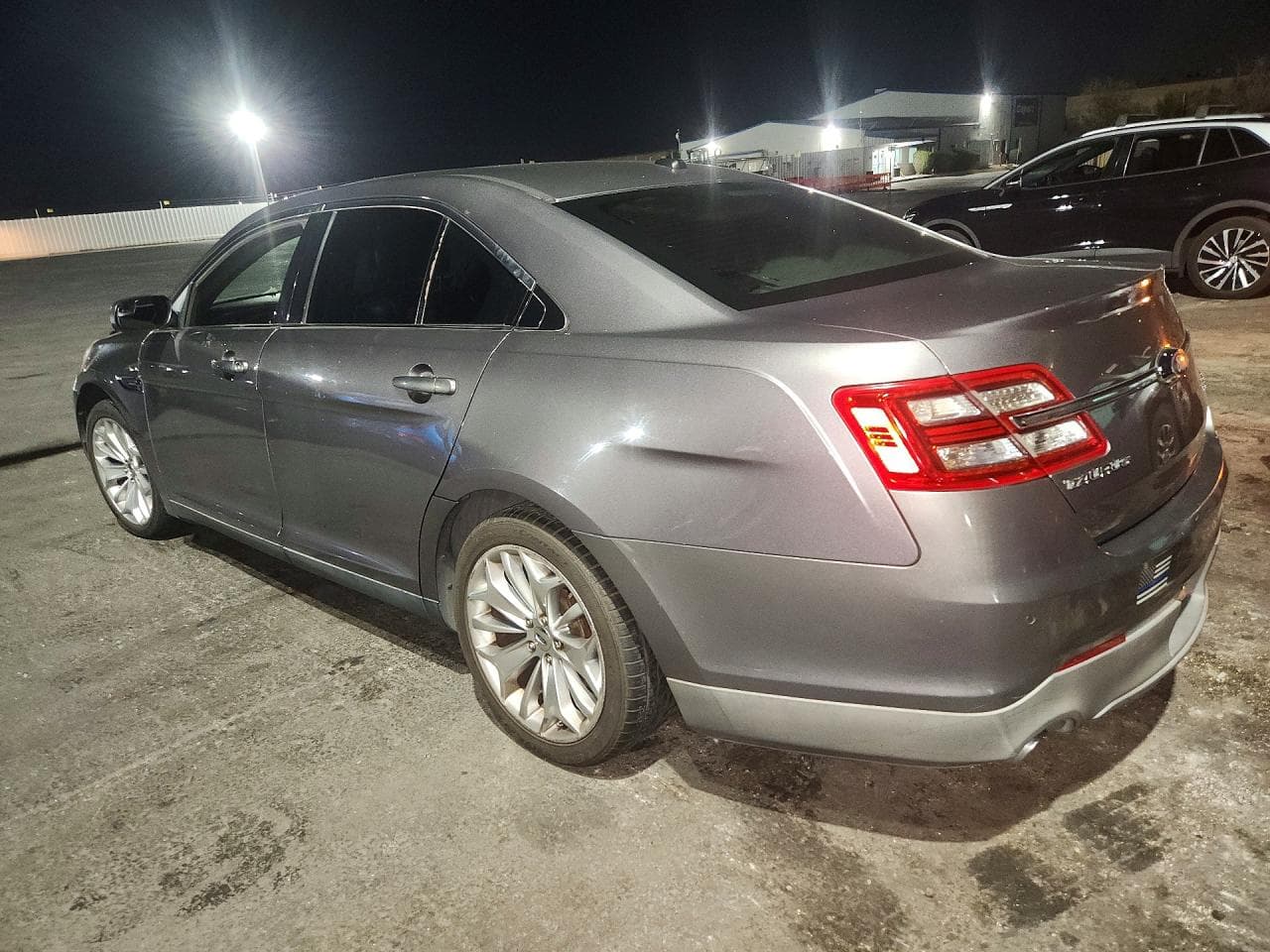 2013 Ford Taurus Limited - foto 2