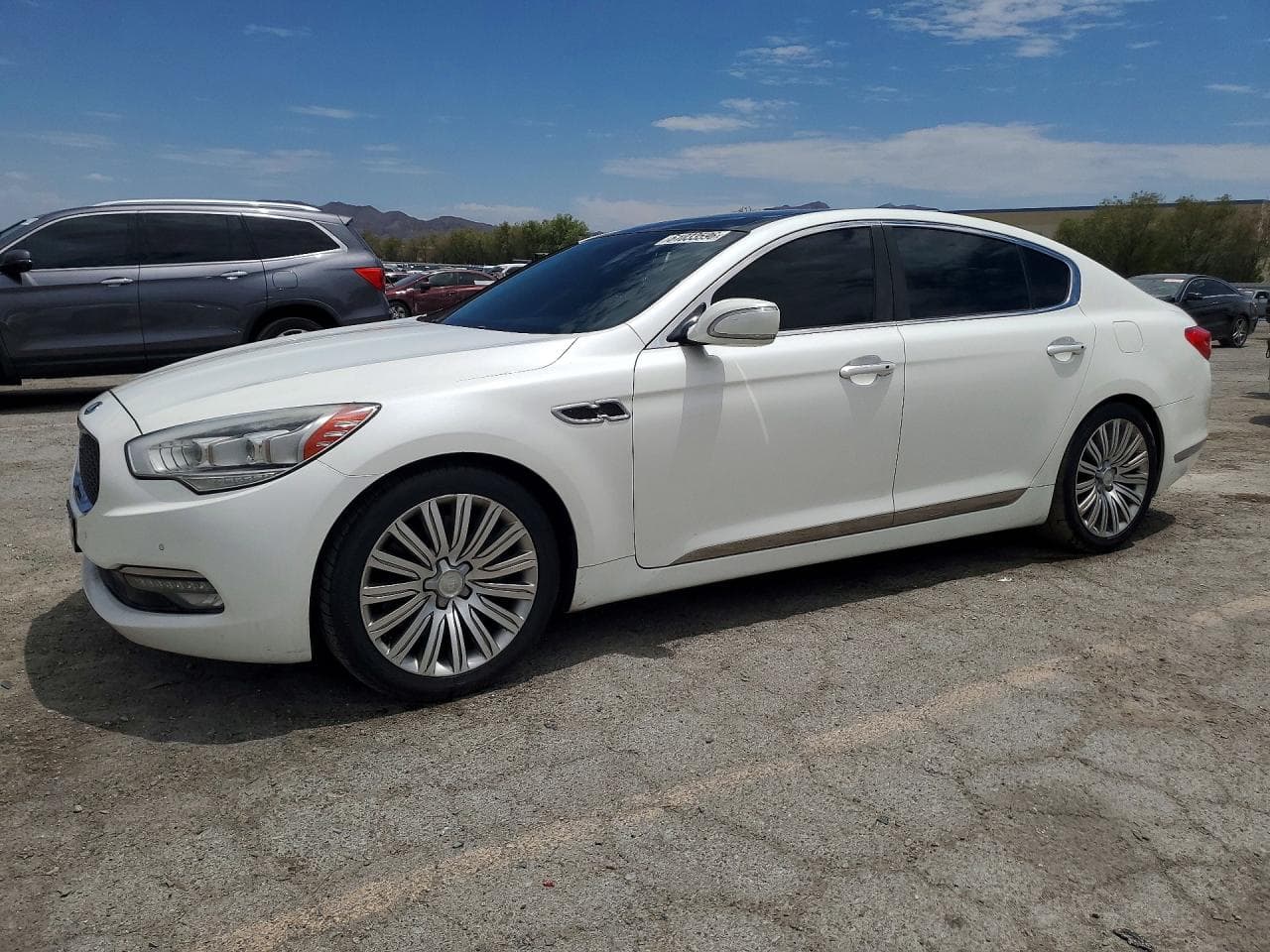 2015 Kia K900 Premium