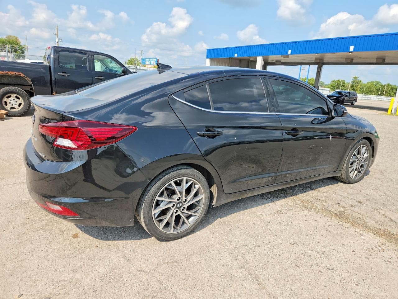 2020 Hyundai Elantra Limited - foto 3