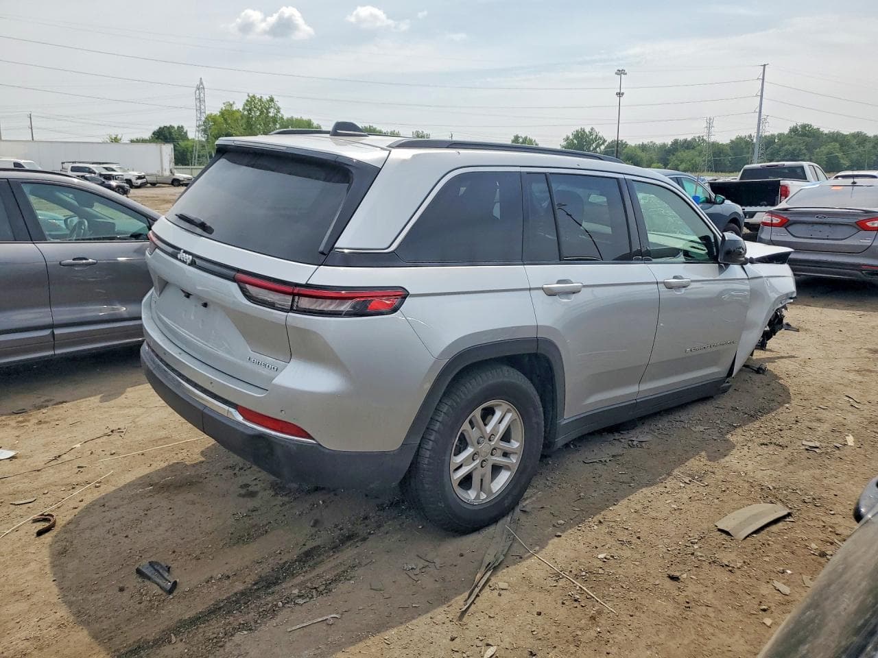 2025 Jeep Grand Cherokee Laredo - foto 3