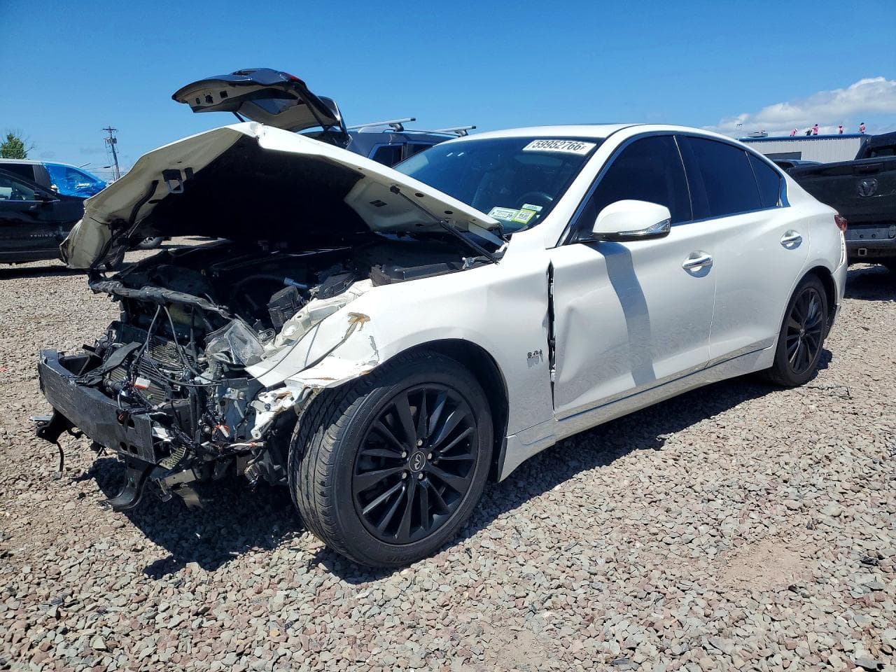 Infiniti Q50 2018 z USA