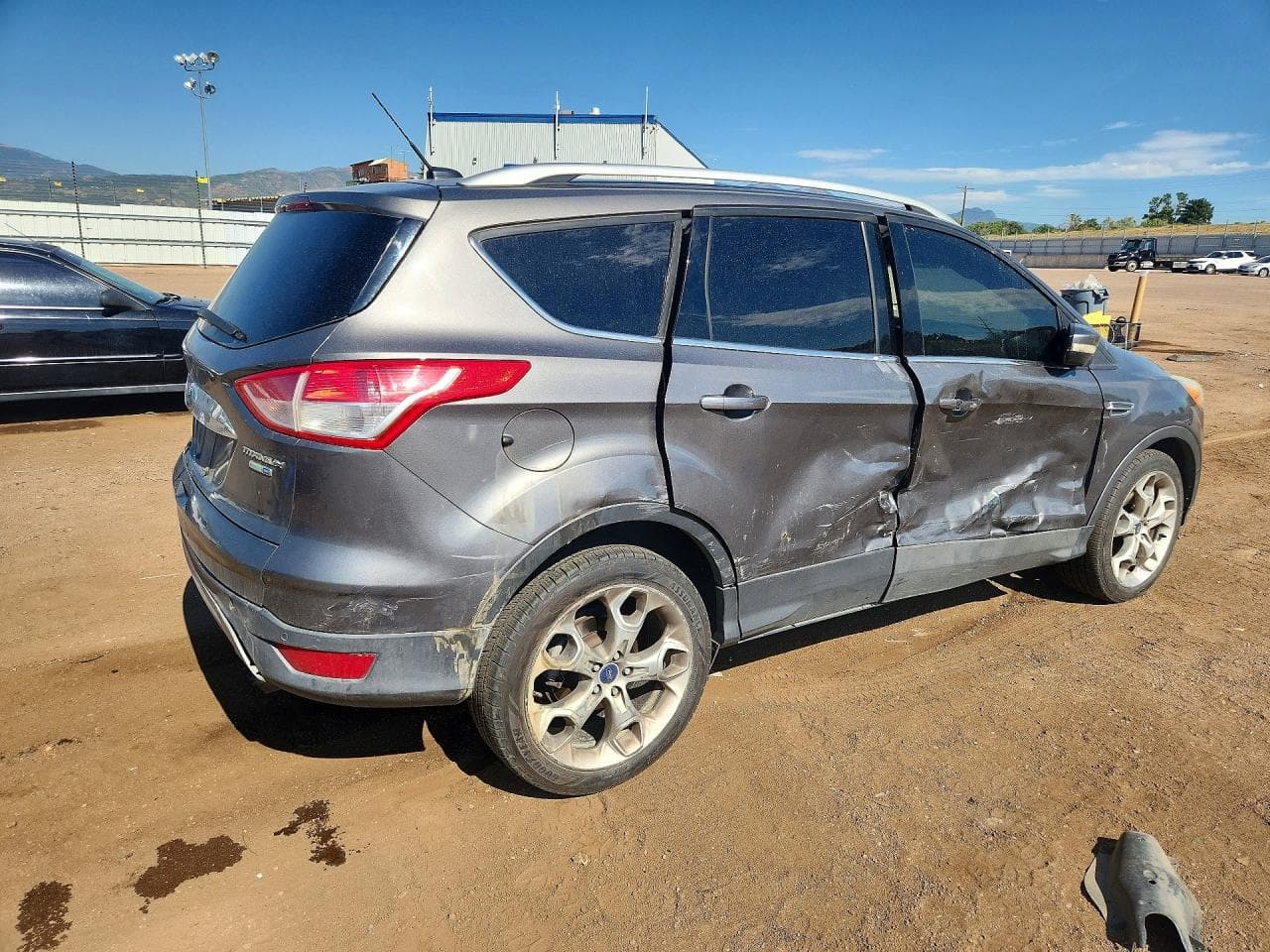 2014 Ford Escape Titanium - foto 3