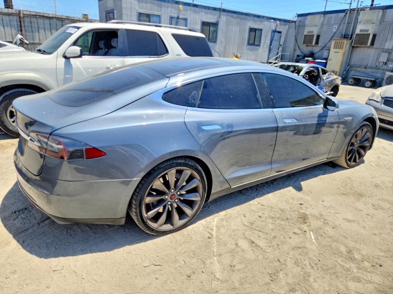 2014 Tesla Model S - foto 3