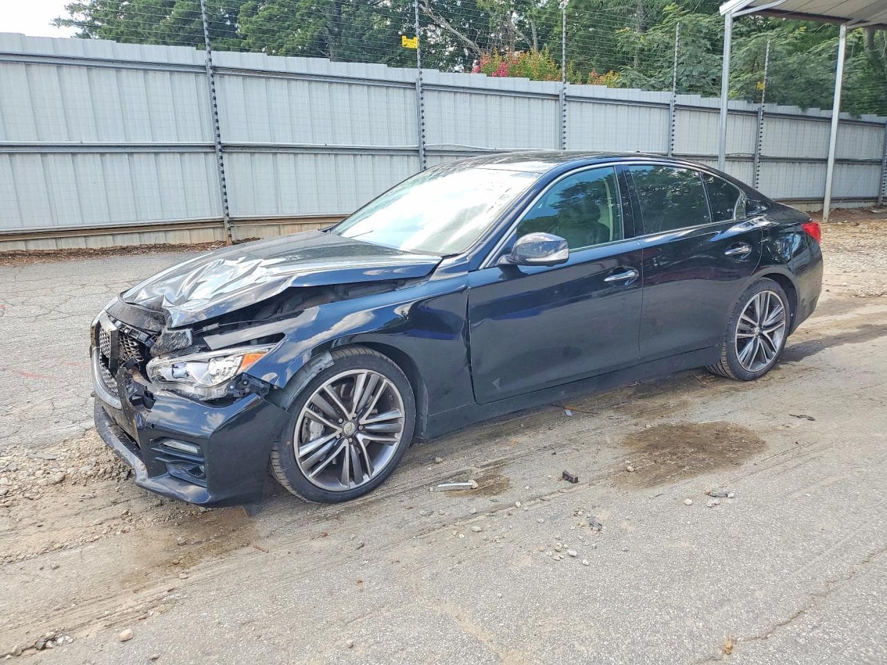 Infiniti Q50 2015 z USA