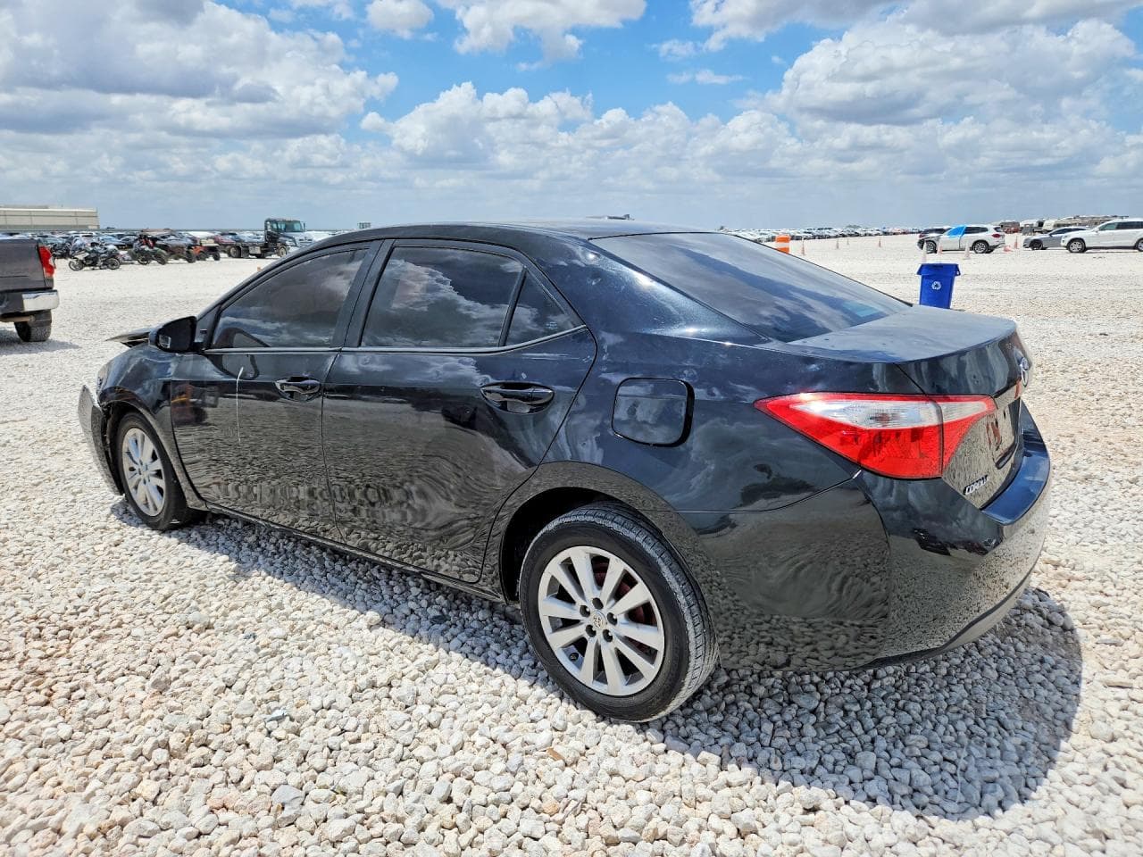 2014 Toyota Corolla Le - foto 2