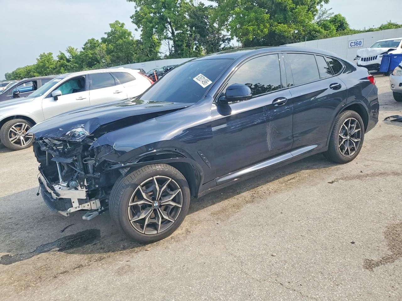 2025 BMW X4 xDrive30I