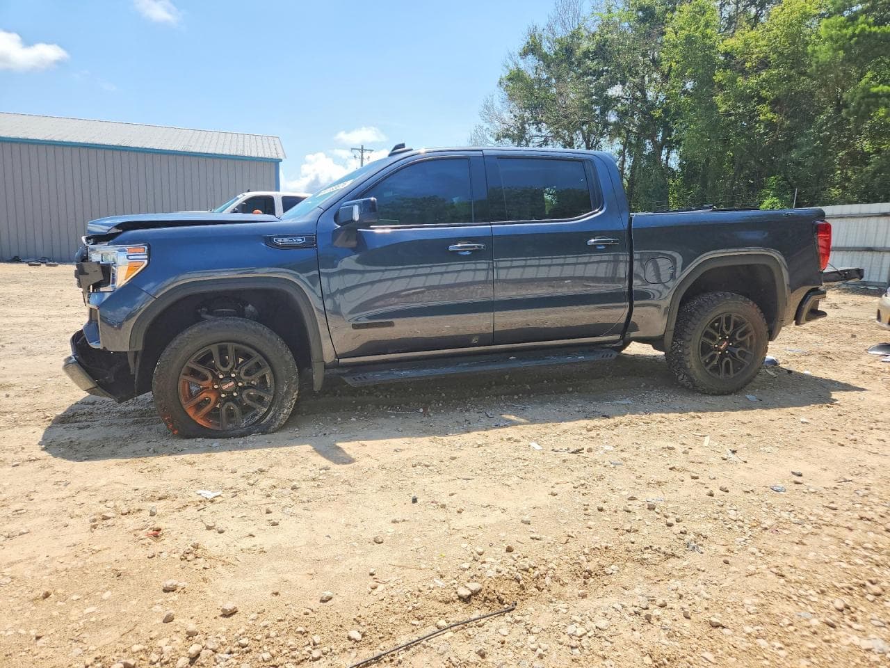 GMC Sierra 2022 z USA