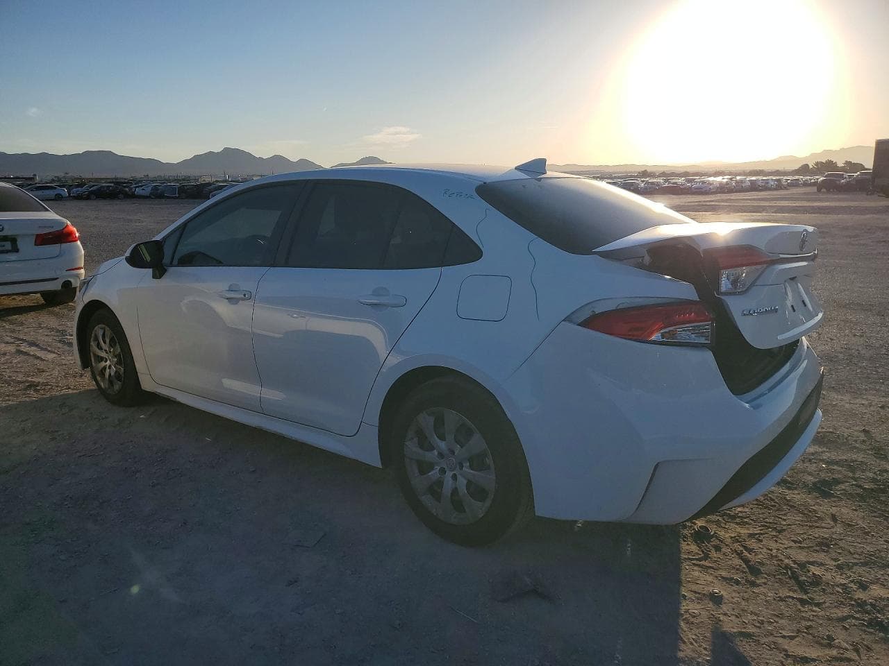 2022 Toyota Corolla Le - foto 2