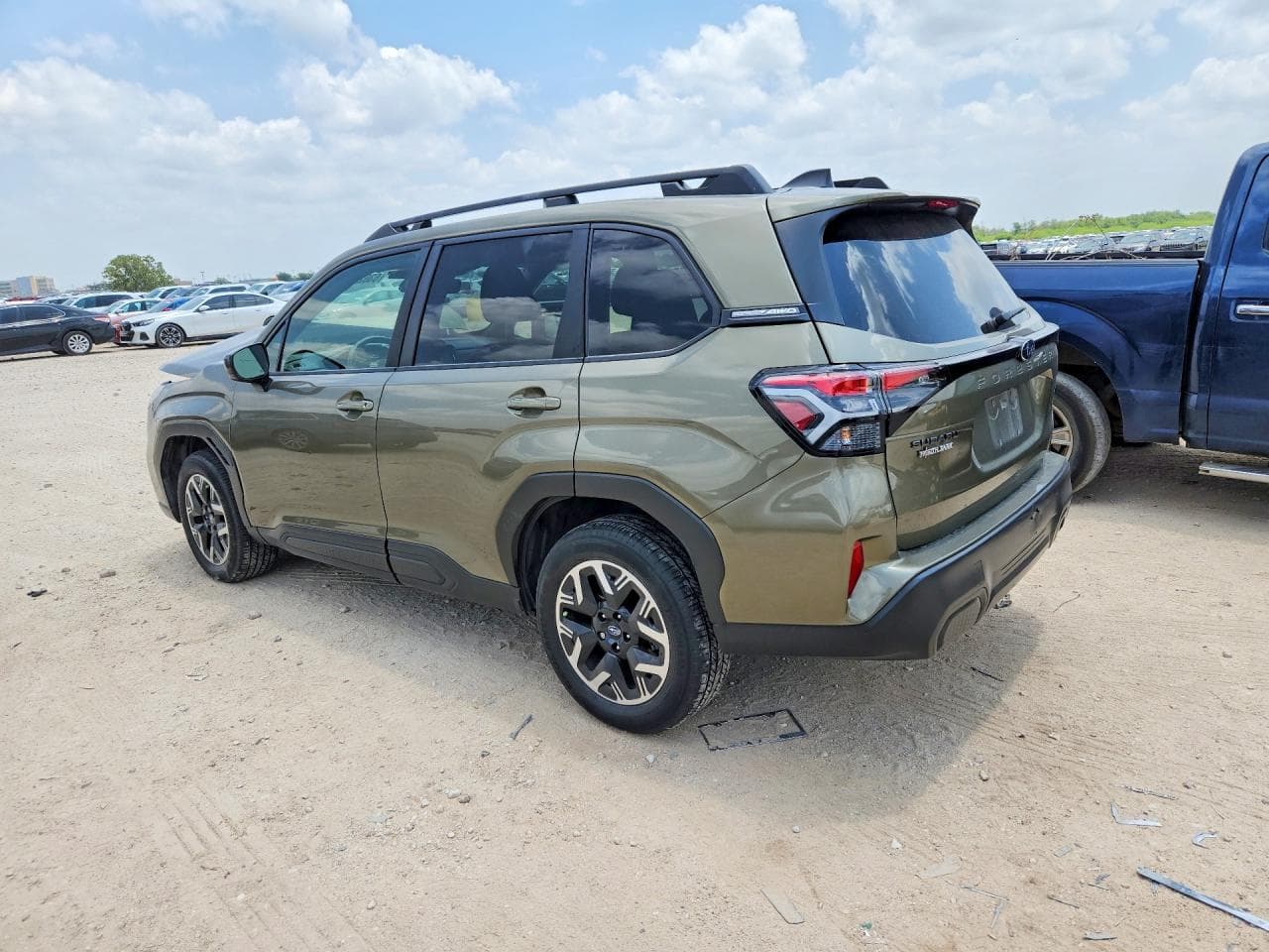 2025 Subaru Forester Premium - foto 2