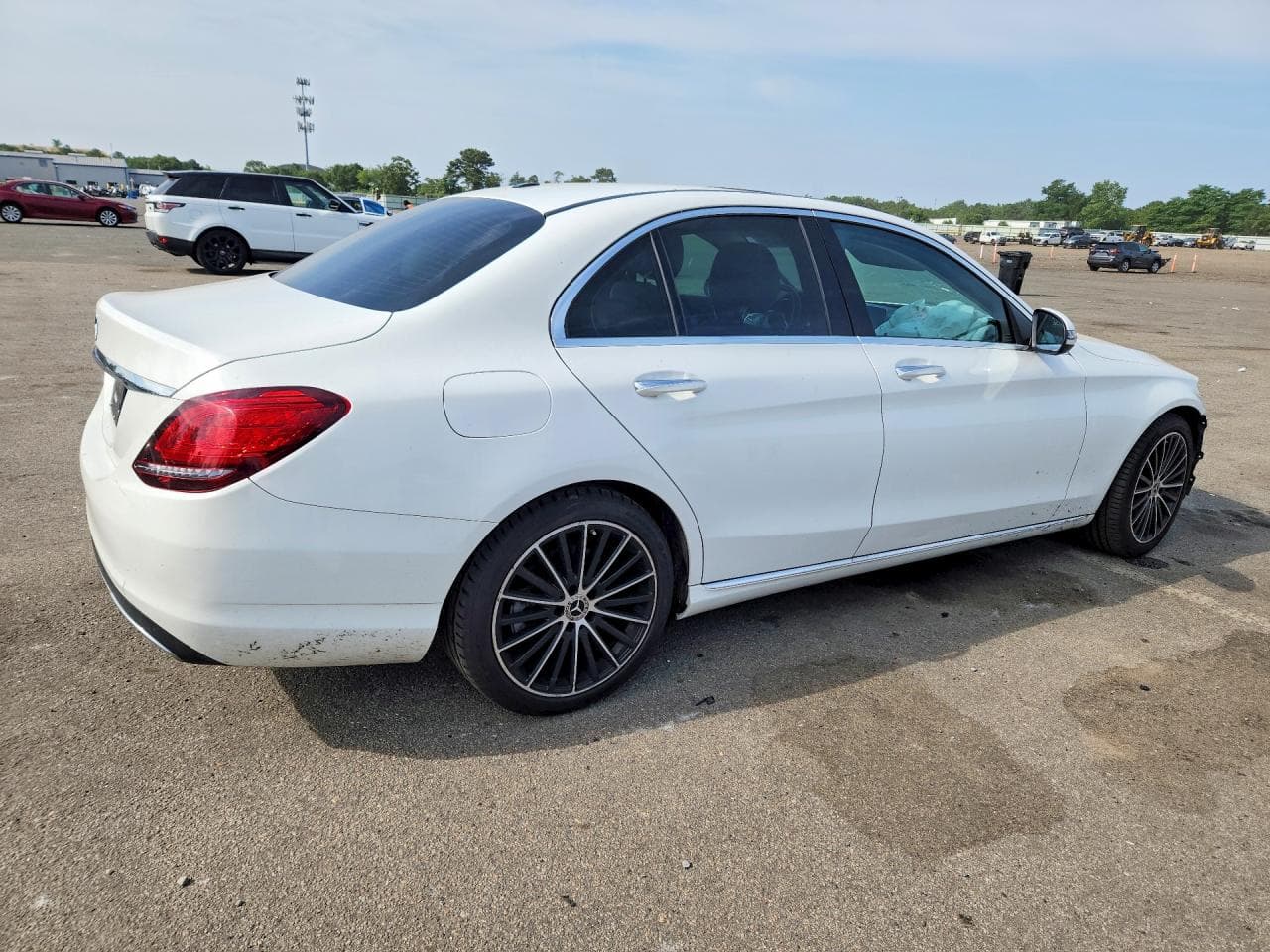 2021 Mercedes-Benz C 300 - foto 3