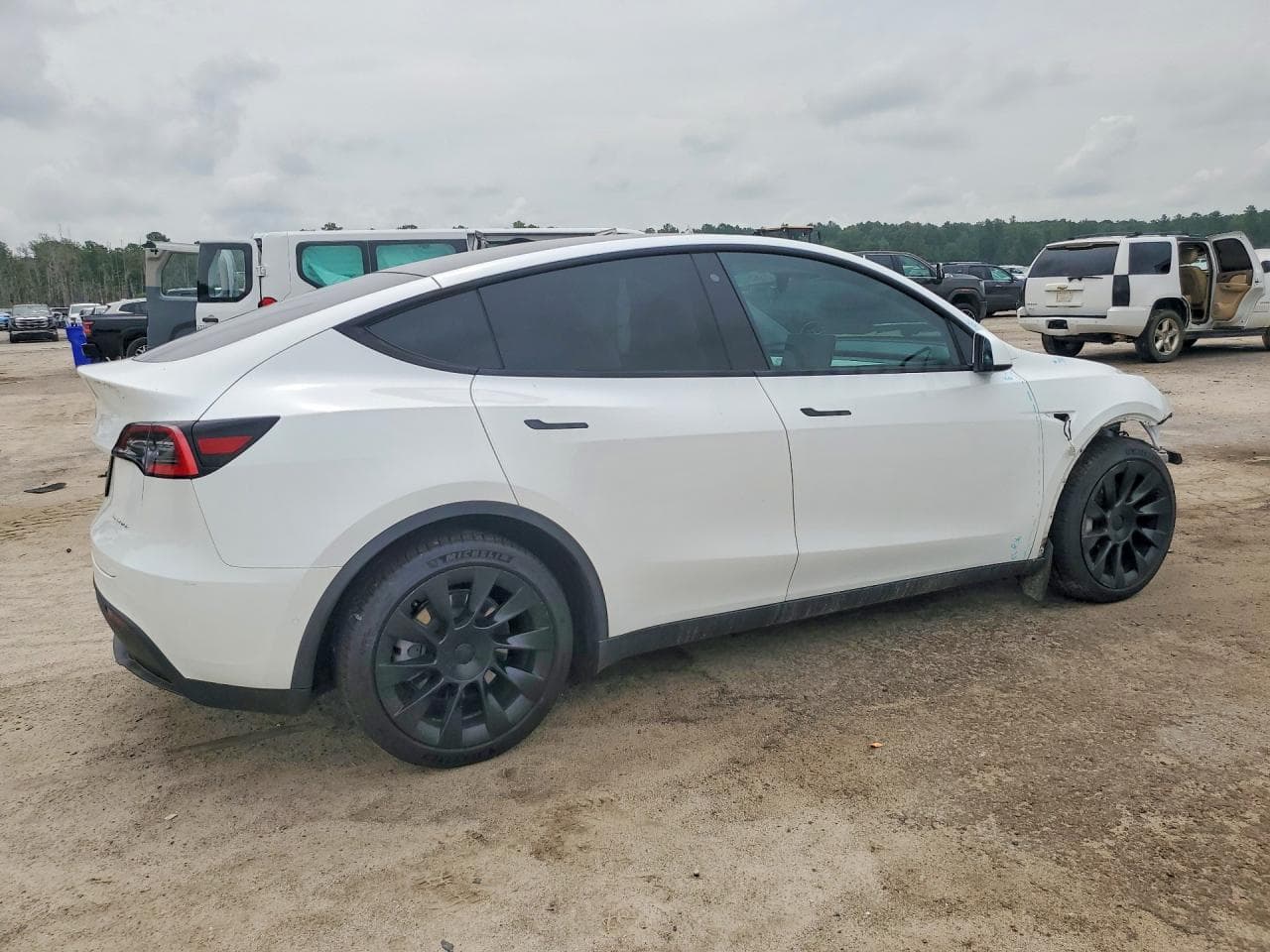 2020 Tesla Model Y - foto 3