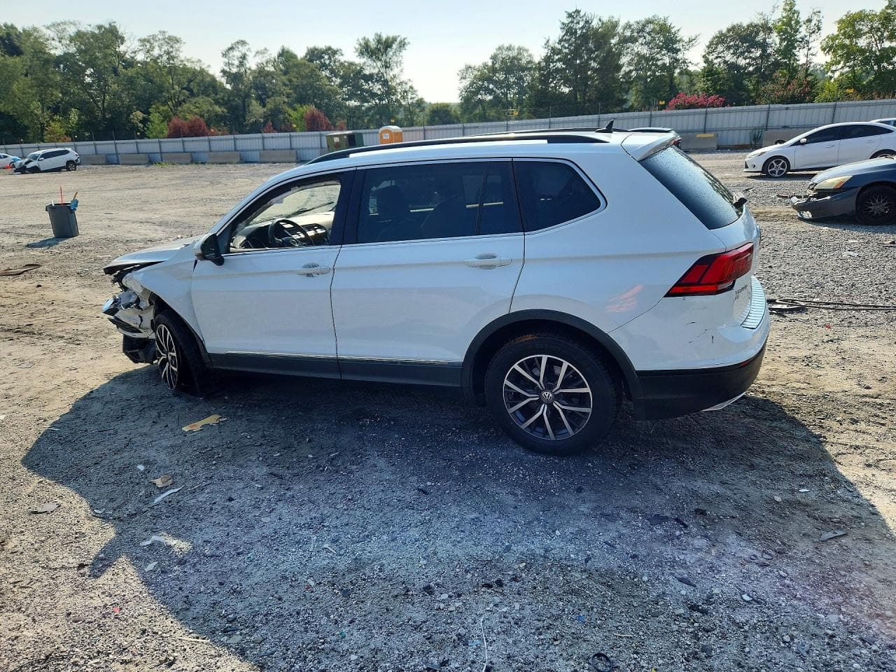 2020 Volkswagen Tiguan Se - foto 2