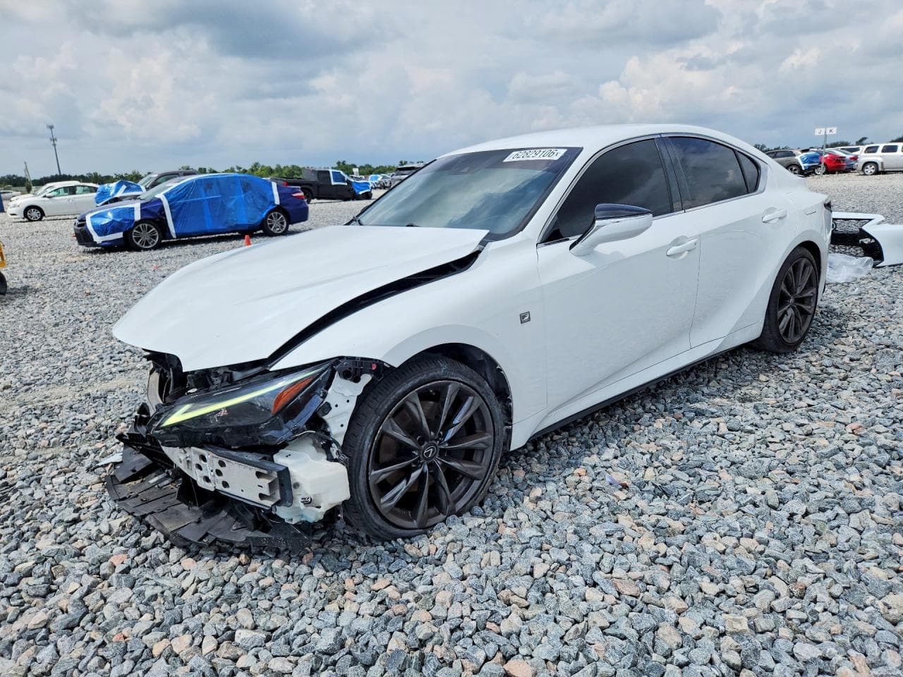 Lexus IS 2021 z USA