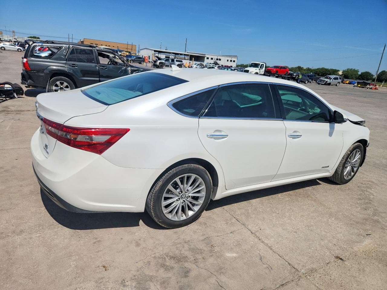 2016 Toyota Avalon Hybrid Limited - foto 3