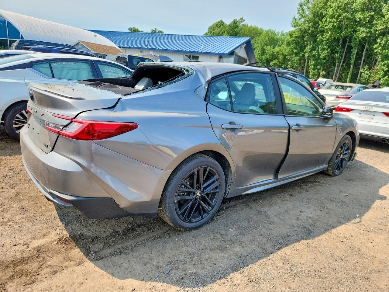 2025 Toyota Camry Se - foto 3