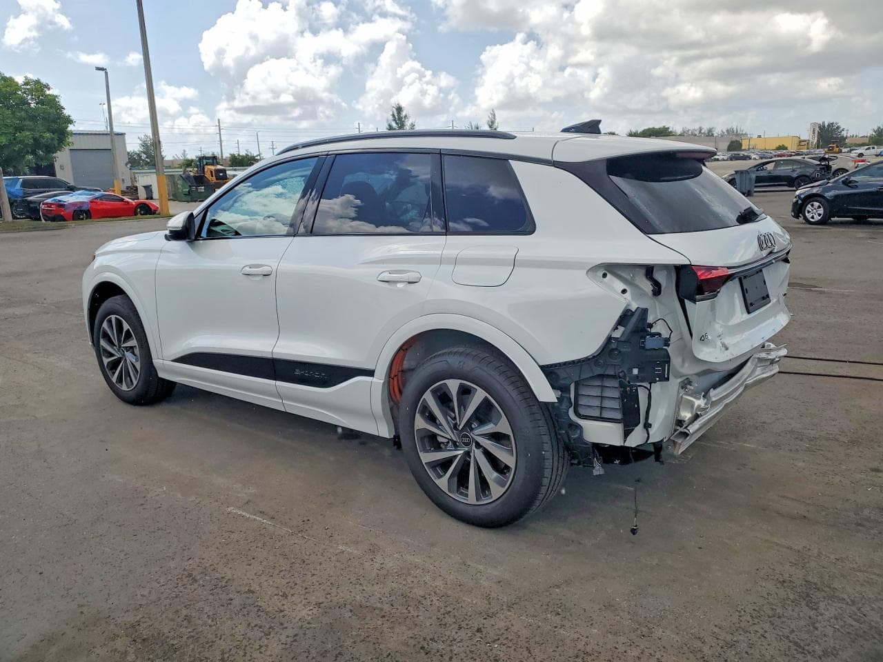 2025 Audi Q6 E-Tron Premium - foto 2