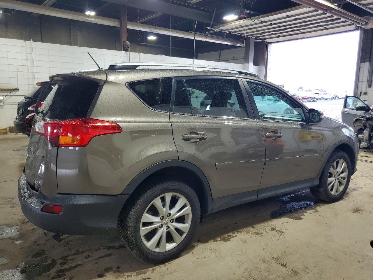 2013 Toyota Rav4 Limited - foto 3