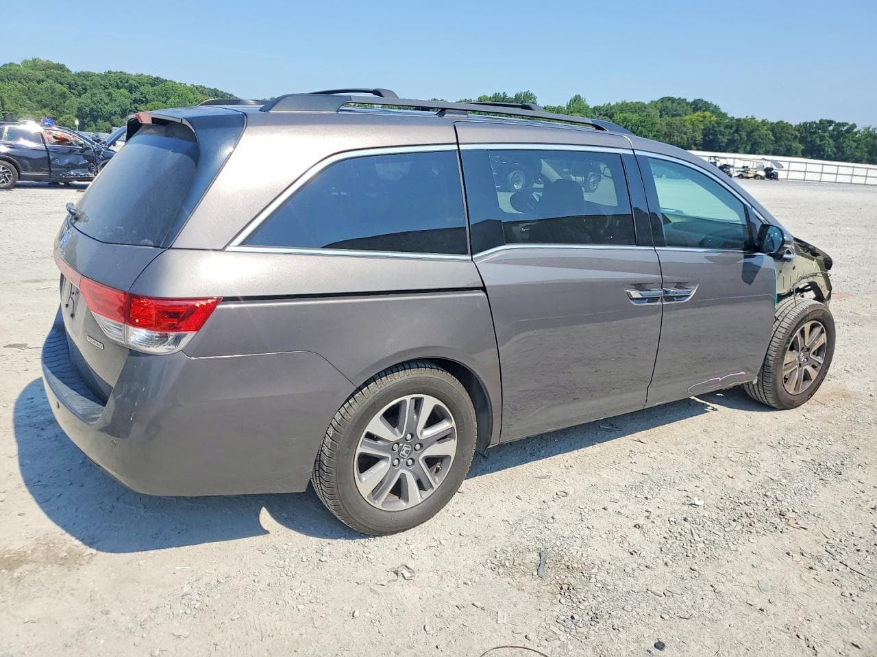 2016 Honda Odyssey Touring - foto 3
