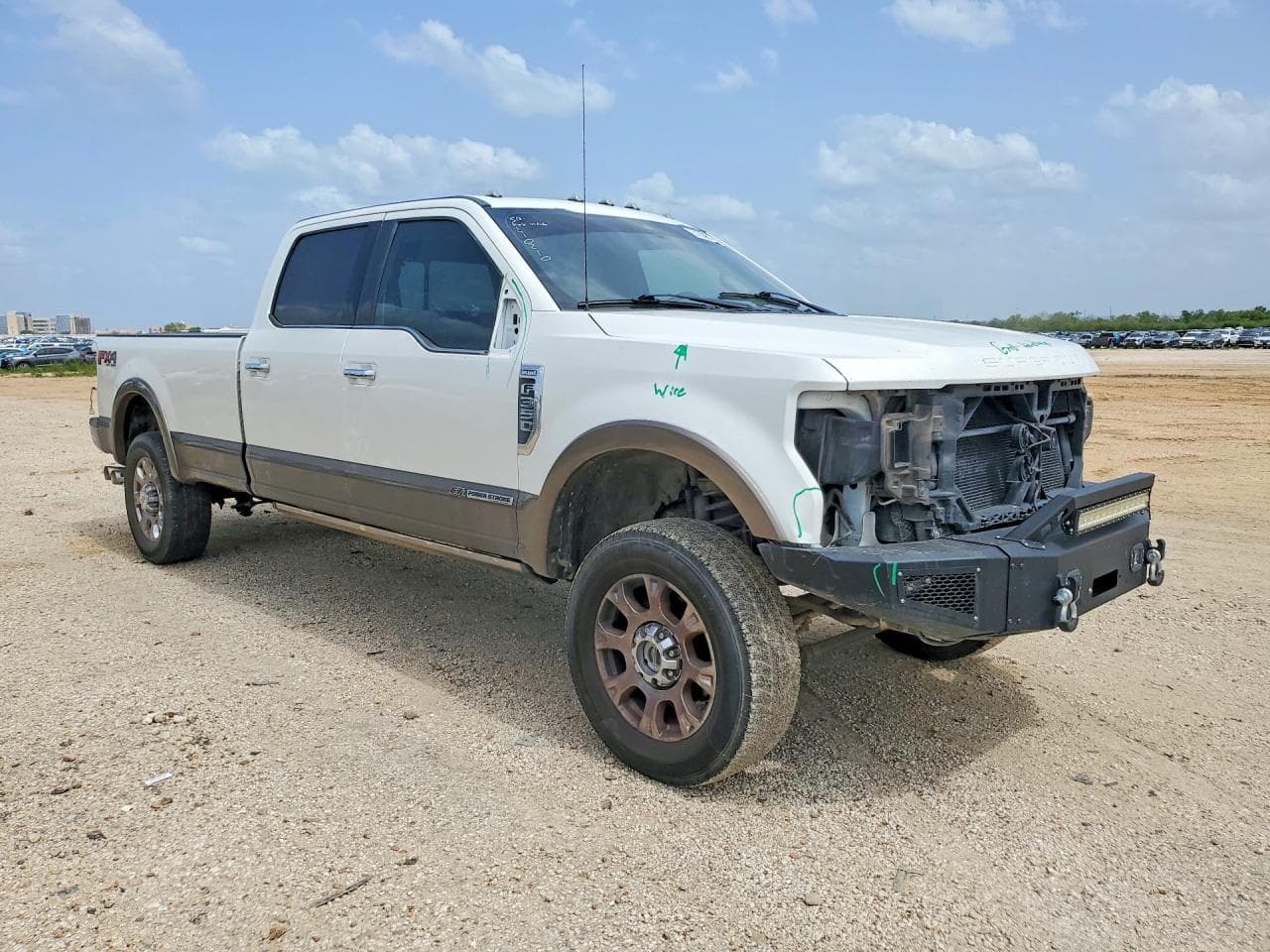 2020 Ford F350 Super Duty - foto 4