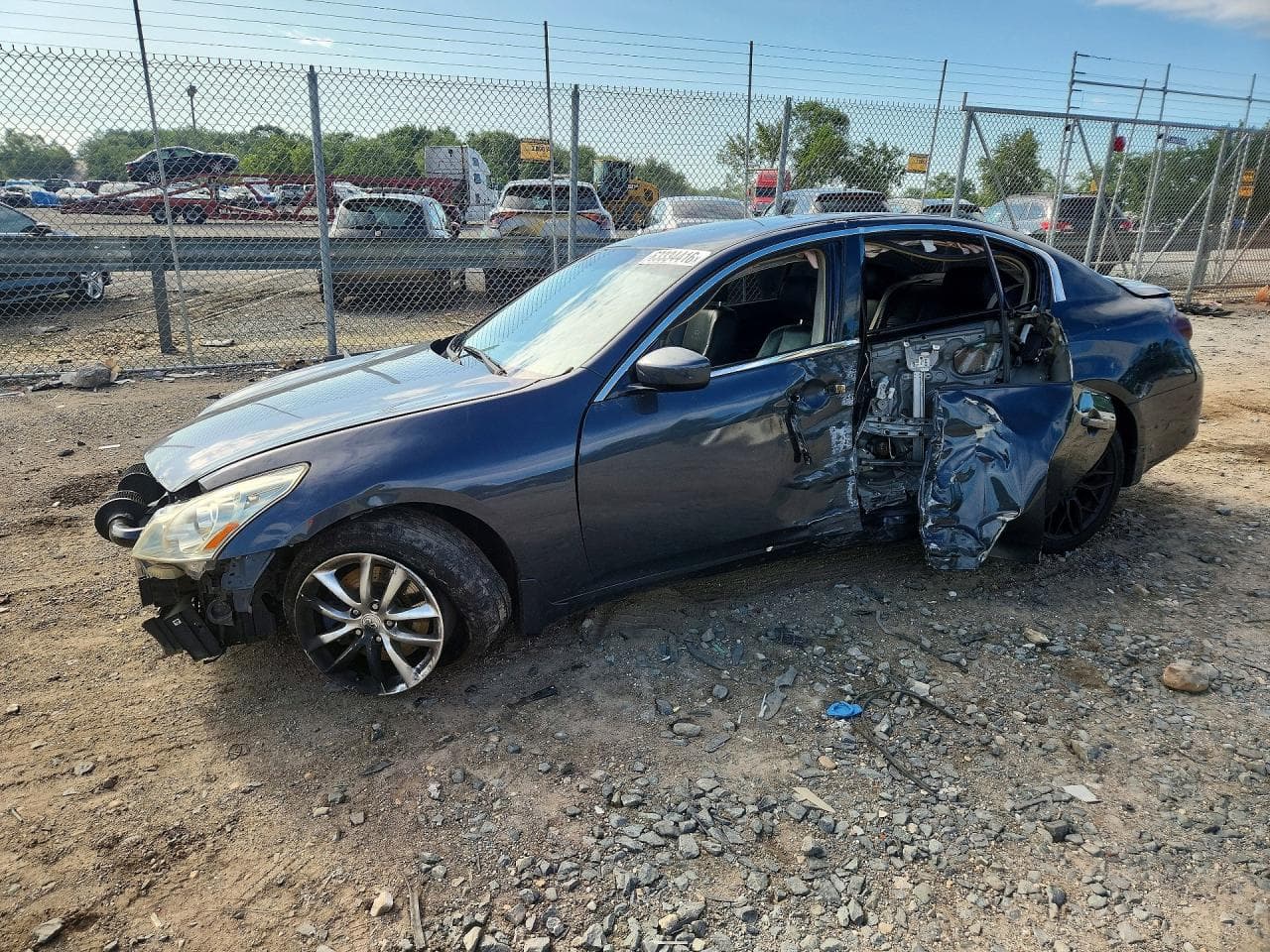 Infiniti G 2011 z USA
