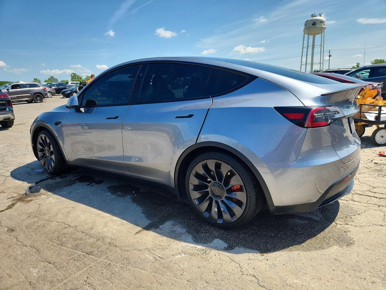 2024 Tesla Model Y - foto 2