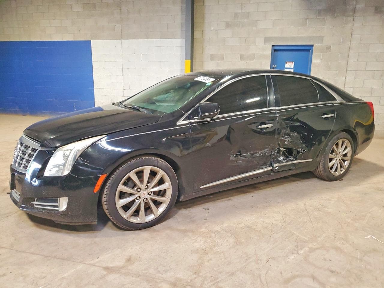 Cadillac XTS 2013 z USA