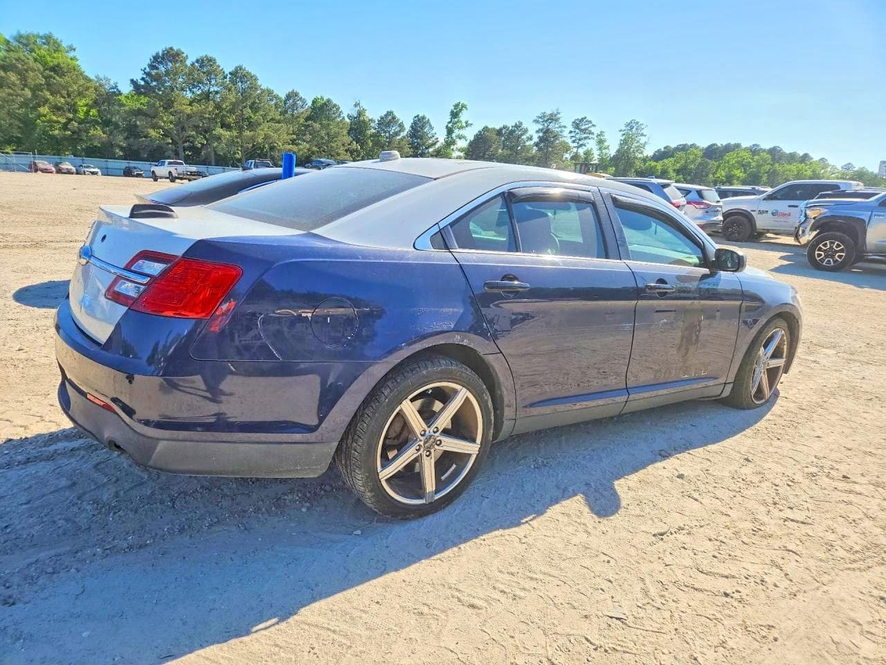 2014 Ford Taurus Police - foto 3