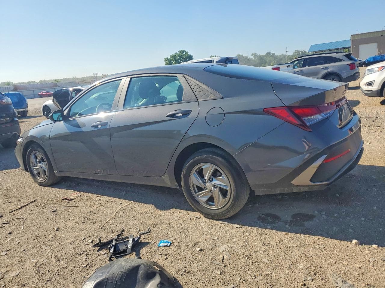 2024 Hyundai Elantra Se - foto 2