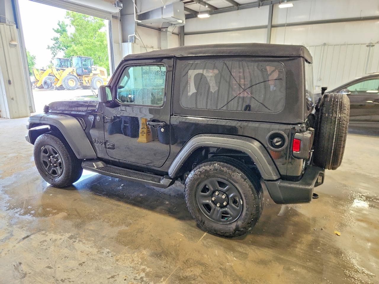2024 Jeep Wrangler Sport - foto 2
