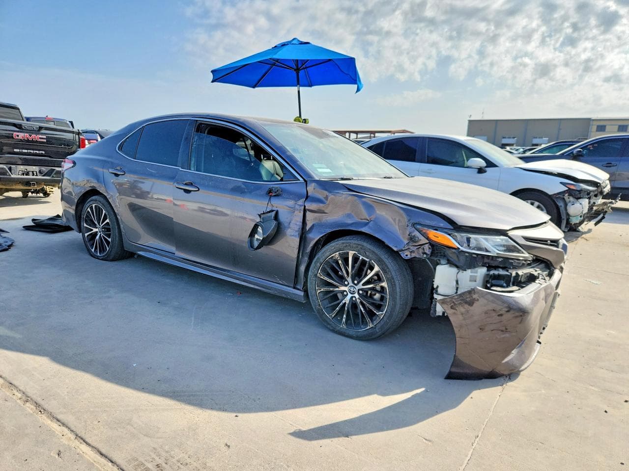 2019 Toyota Camry Se - foto 4