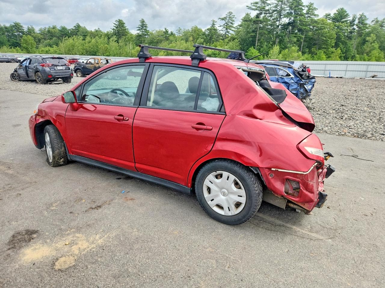 2011 Nissan Versa 1.8 S - foto 2