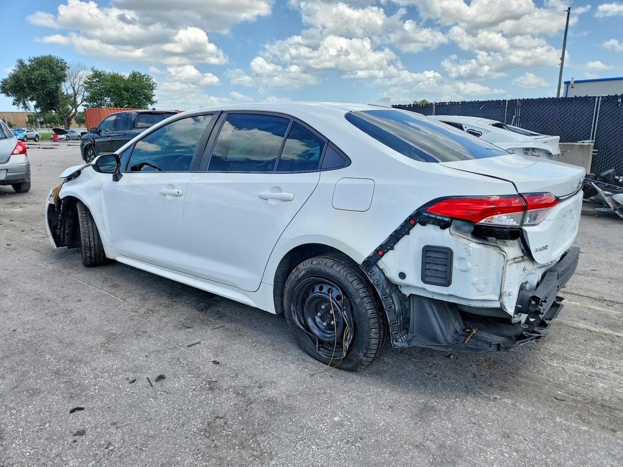 2020 Toyota Corolla Le - foto 2