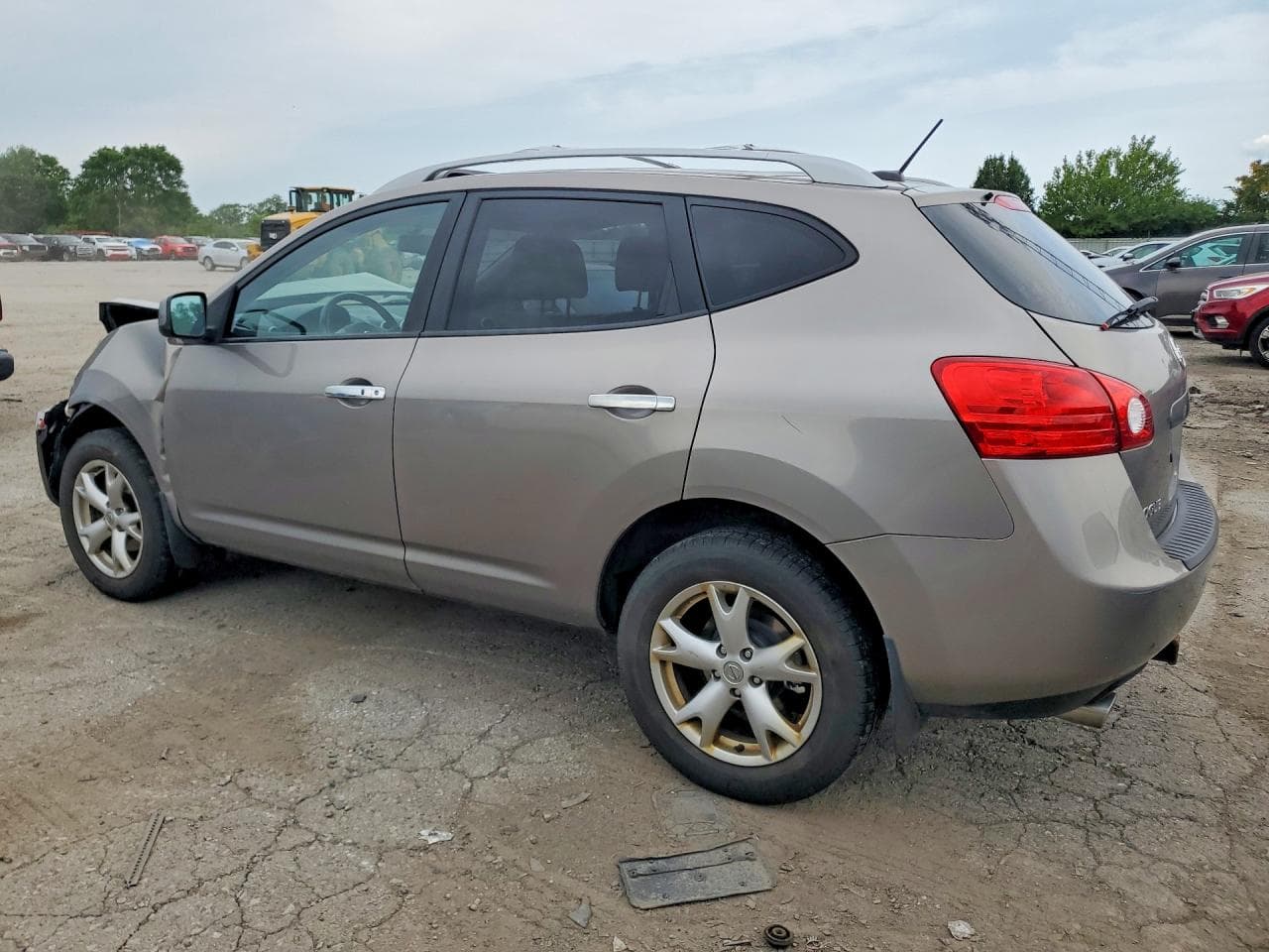 2010 Nissan Rogue S - foto 2