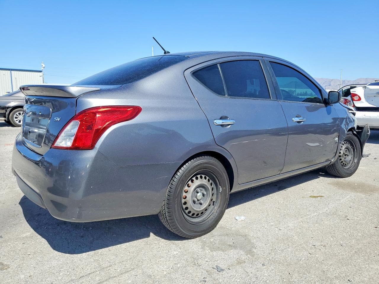 2018 Nissan Versa Sv - foto 3