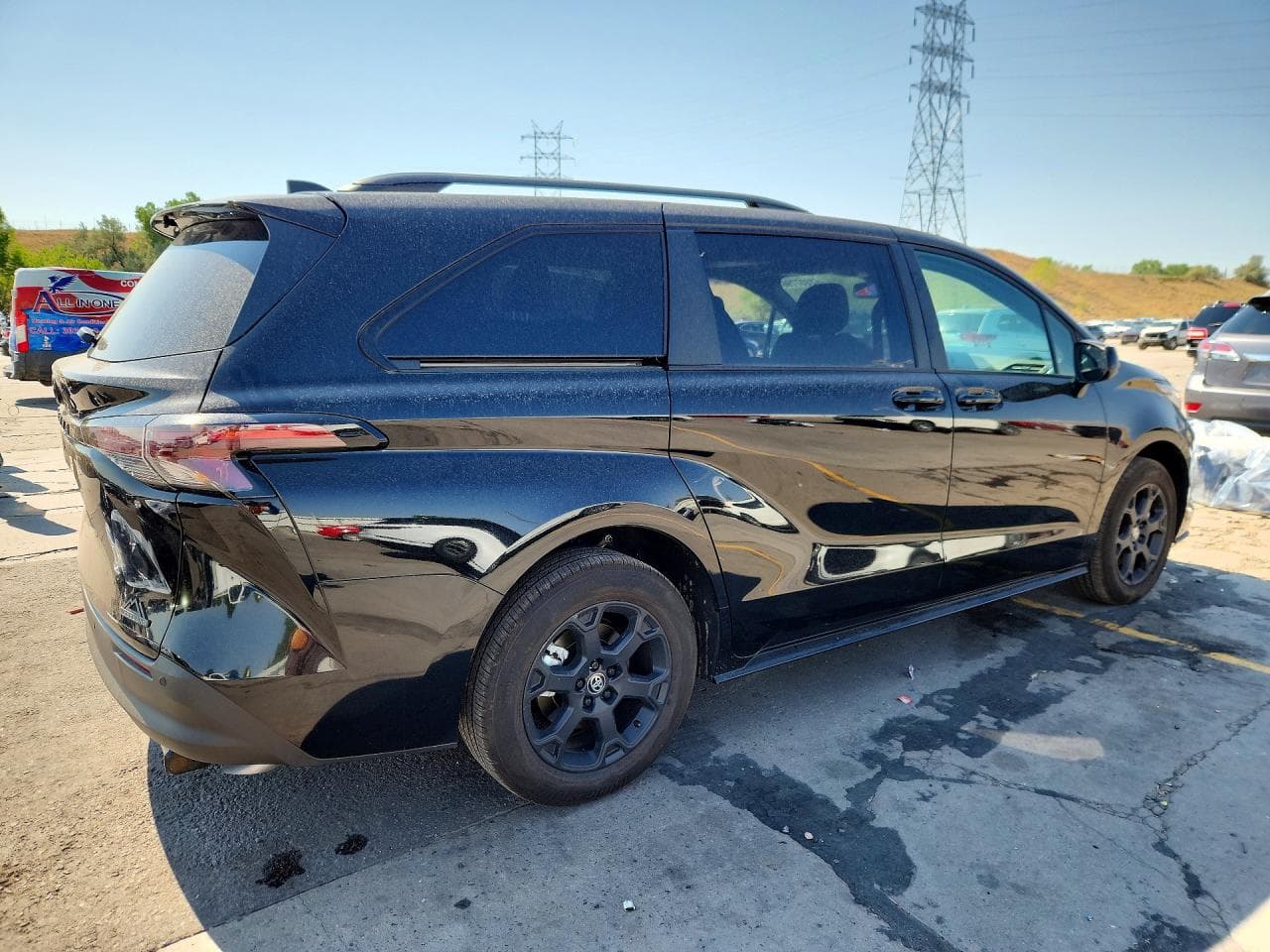 2026 Toyota Sienna Woodland Edition - foto 3