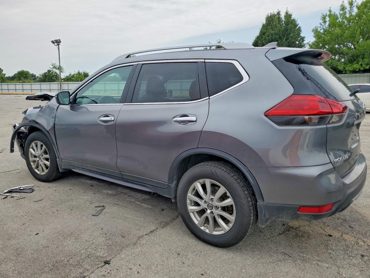 2020 Nissan Rogue S - foto 2