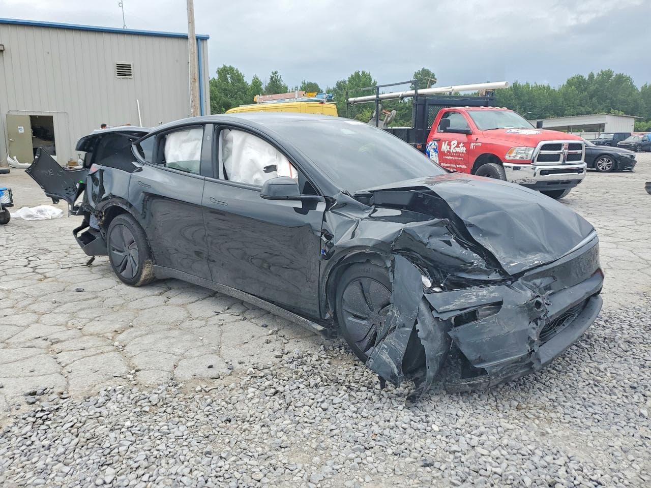 2026 Tesla Model Y - foto 4