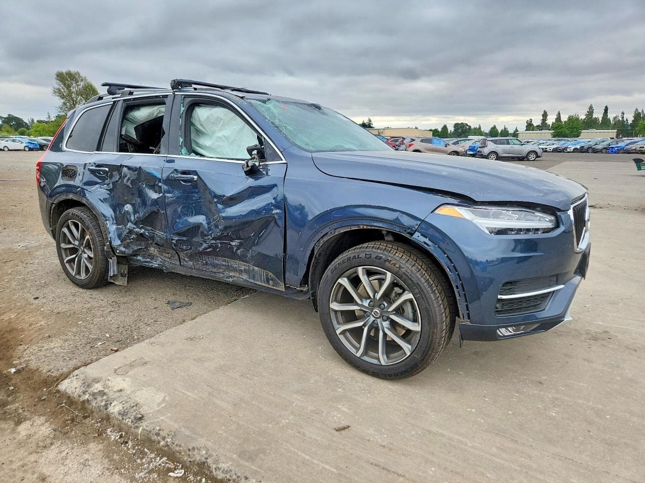 2019 Volvo Xc90 T6 Momentum - foto 4