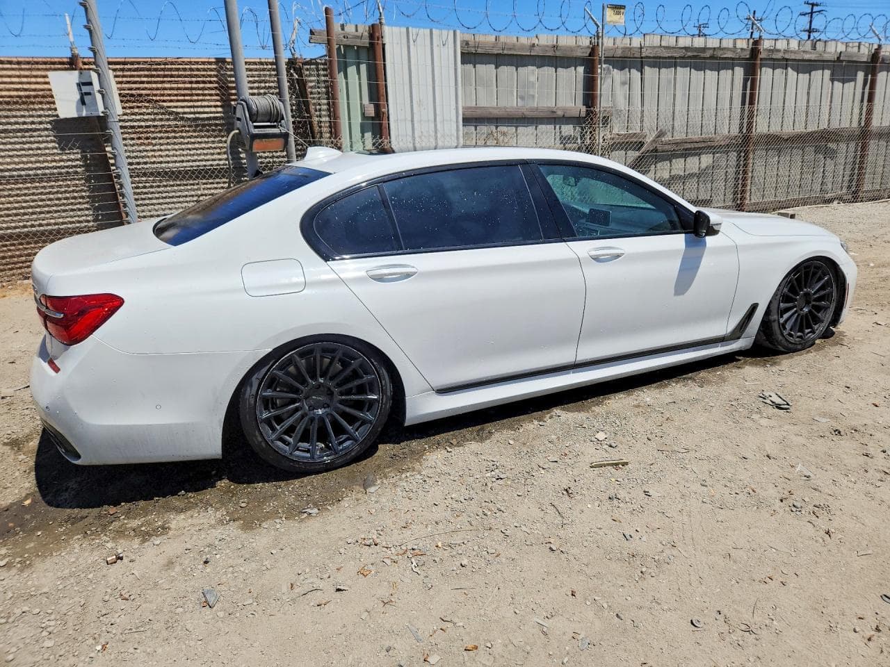 2016 BMW 750 Xi - foto 3