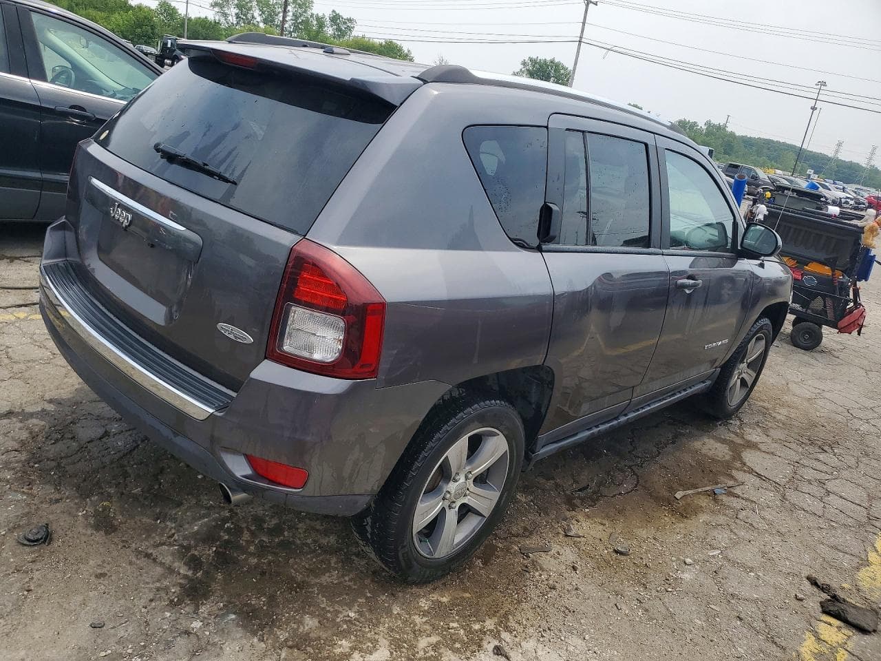 2017 Jeep Compass Latitude - foto 3
