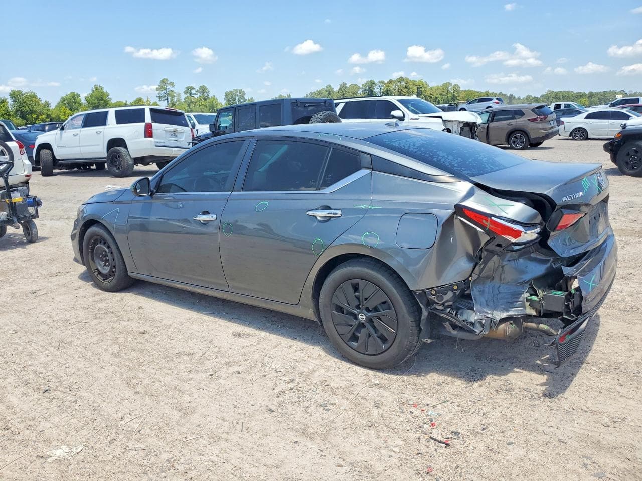 2019 Nissan Altima S - foto 2