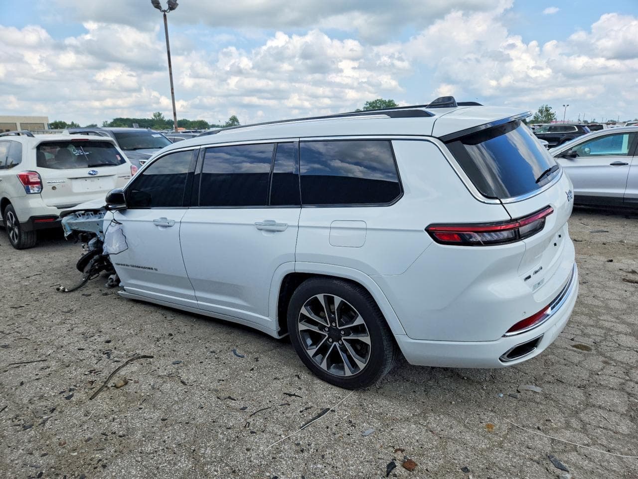 2023 Jeep Grand Cherokee L Overland - foto 2