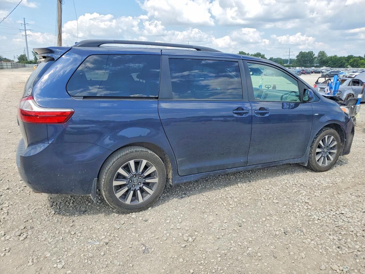 2018 Toyota Sienna Le - foto 3