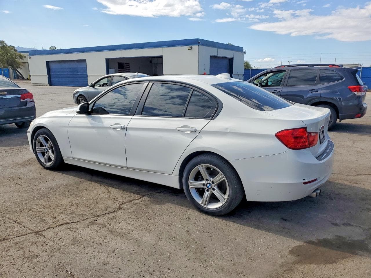 2014 BMW 328 I - foto 2