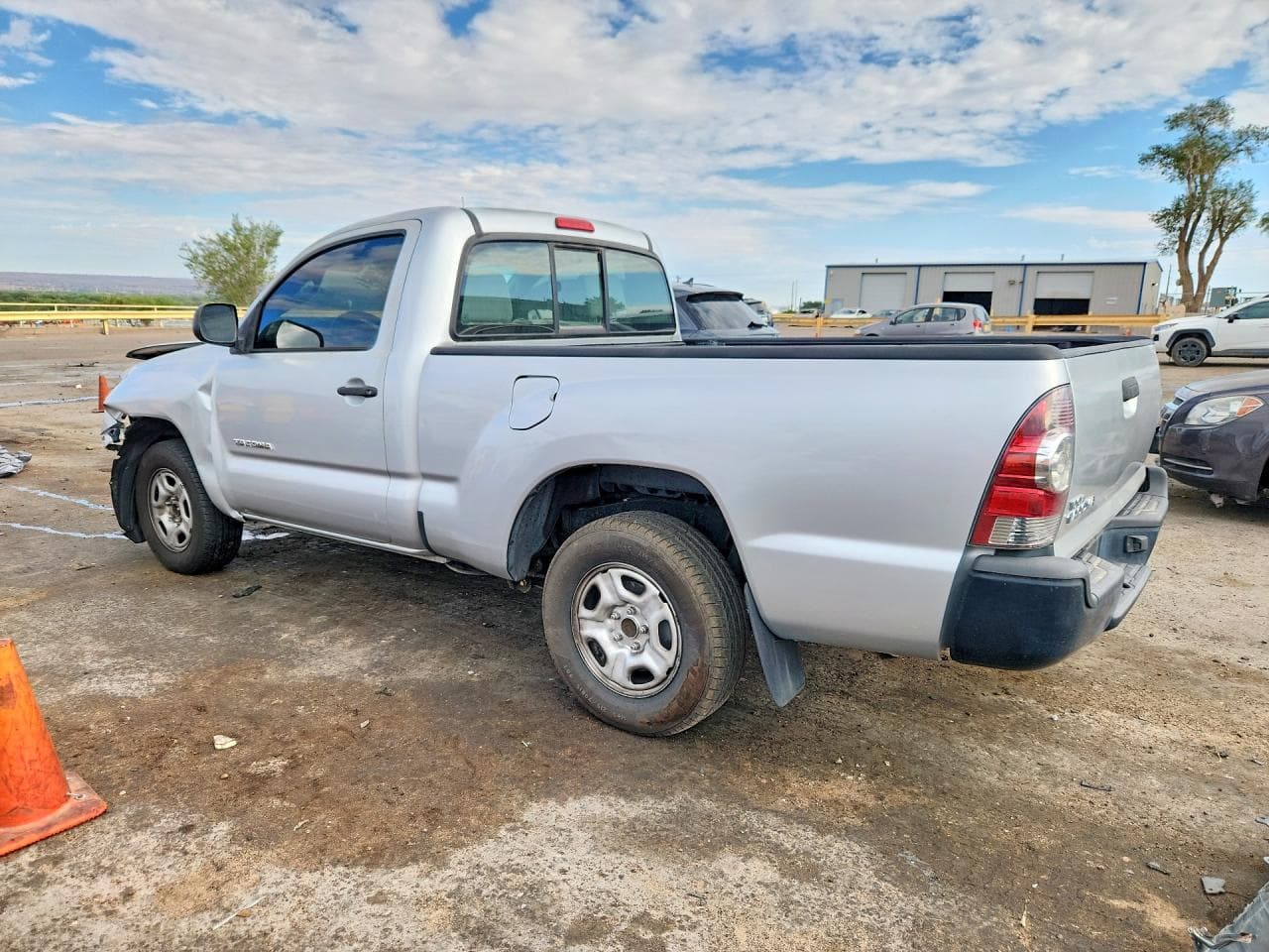 2010 Toyota Tacoma Base - foto 2