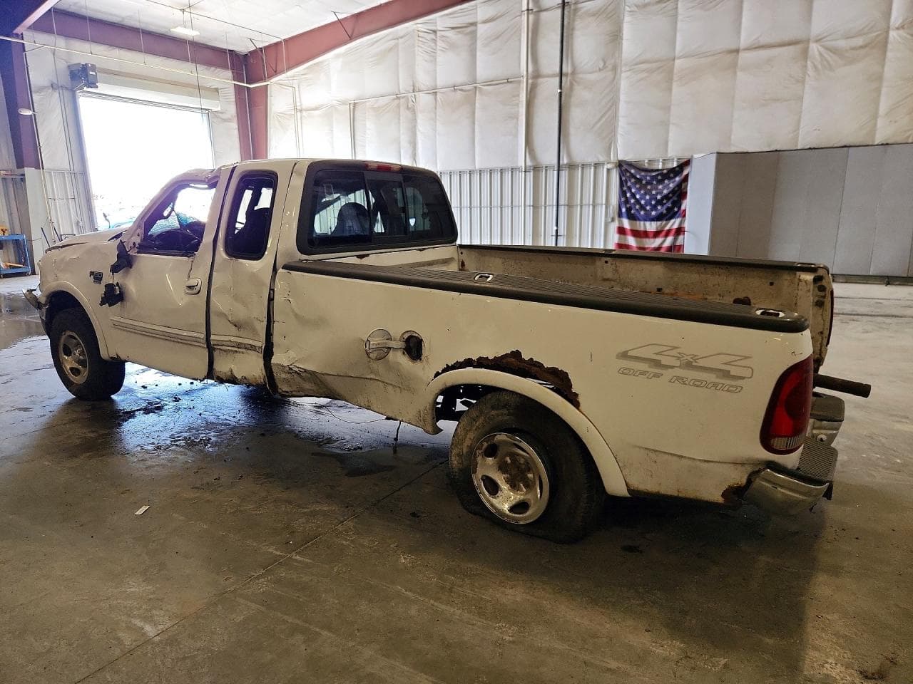 2000 Ford F150 - foto 2